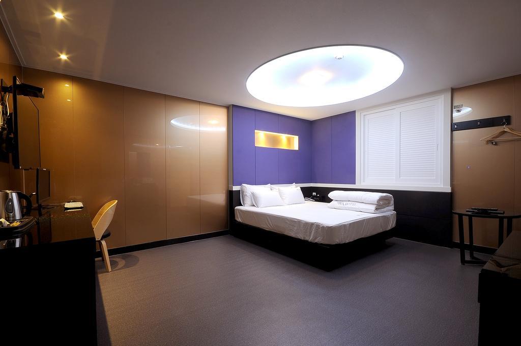 Wa Hotel Μπουσάν Δωμάτιο φωτογραφία
