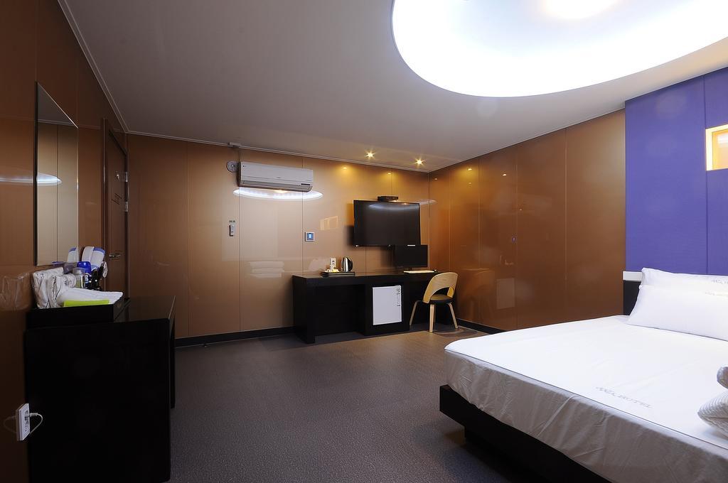 Wa Hotel Μπουσάν Δωμάτιο φωτογραφία